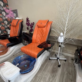 Aura Nail Lab - Pedicure - Nail Salons Near Me - Santa Monica, California Aura Nail Lab - Pedicure - Nail Salons Near Me - Santa Monica, California