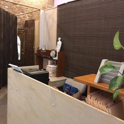 Chinese-West Medical Center - Acupuncture and Massage Therapy of Chinese Medicine
