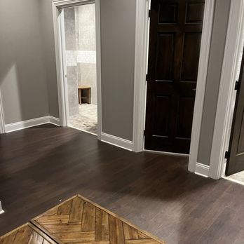 Woodhouse Spa - Avalon - Women's Dressing / Changing room private shower and private bathroom - Waxing Near Me - Alpharetta, Georgia Woodhouse Spa - Avalon - Women's Dressing / Changing room private shower and private bathroom - Waxing Near Me - Alpharetta, Georgia
