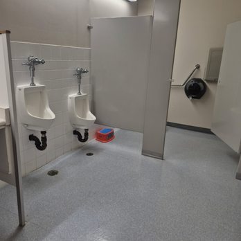 Ultimate Cleaning and Building Maintenance - Office Cleaning Near Me - Nanoose Bay, British Columbia Ultimate Cleaning and Building Maintenance - Office Cleaning Near Me - Nanoose Bay, British Columbia