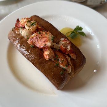 RH Indianapolis | The Gallery at The DeHaan Estate - Lobster roll - Interior Design Near Me - Indianapolis, Indiana