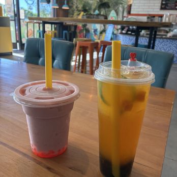 Aloha Express - On the left is a strawberry smoothie with blasting boba. On the right is a mango tea with boba - Hawaiian Near Me - Visalia, California