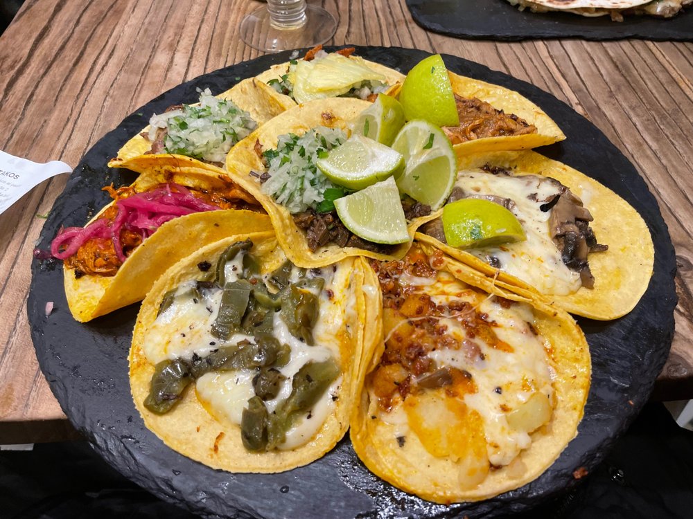 Takos al Pastor