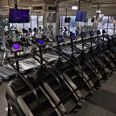 24 Hour Fitness - Oxnard