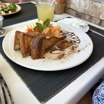 Vibrant - French toast - Seafood Near Me - Cabo San Lucas, BCS Vibrant - French toast - Seafood Near Me - Cabo San Lucas, BCS