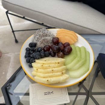 Hotel Saint Augustine - fruit platter - Hotels Near Me - Houston, Texas Hotel Saint Augustine - fruit platter - Hotels Near Me - Houston, Texas