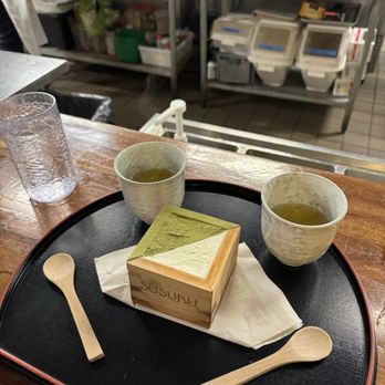 Susuru - Macha Tiramisu - Izakaya Near Me - Orlando, Florida