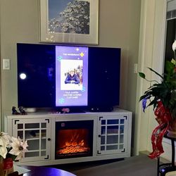 I.M Construction - Assembled fireplace and cabinet - thanks