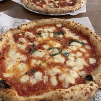 Simò Pizza - University - Margherita pizza - Pizza Near Me - New York, New York
