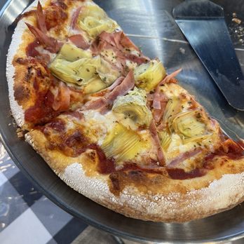 Bella Sicilia Pizzeria - Ham and artichoke pizza - Pizza Near Me - Hutto, Texas Bella Sicilia Pizzeria - Ham and artichoke pizza - Pizza Near Me - Hutto, Texas