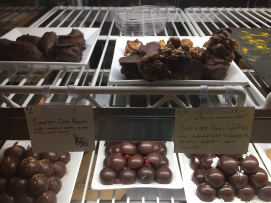 Jinji Chocolate by null