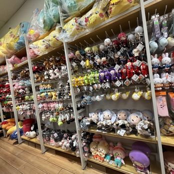 Maneki Neko - Toy Stores Near Me - Los Angeles, California Maneki Neko - Toy Stores Near Me - Los Angeles, California