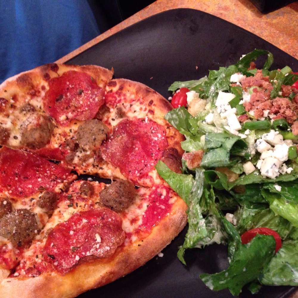 SPIN! Pizza - Lunch BLT chop salad and tre carne $9.95 - Pizza Near Me - Lee's Summit, Missouri SPIN! Pizza - Lunch BLT chop salad and tre carne $9.95 - Pizza Near Me - Lee's Summit, Missouri