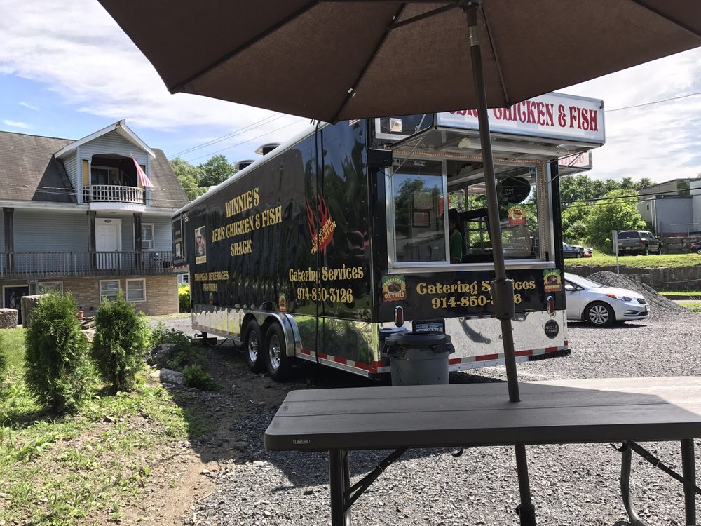 Winnie's Jerk Chicken & Fish