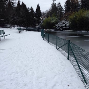 Laurelhurst Park - Parks Near Me - Portland, Oregon Laurelhurst Park - Parks Near Me - Portland, Oregon