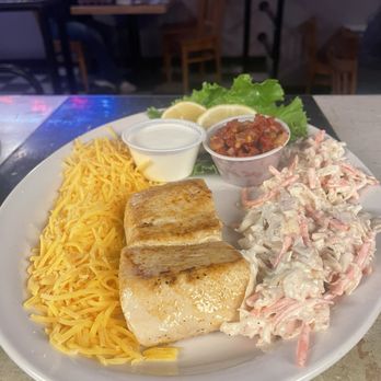 Blue Moon Bar & Grille - Fresh Fish Tacos - Wine Bars Near Me - Grand Junction, Colorado