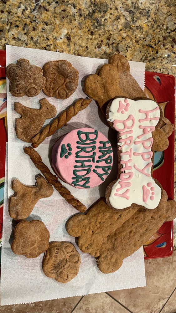DOGGIE CAKES DOG BAKERY AND PET BOUTIQUE Updated September 2024 24