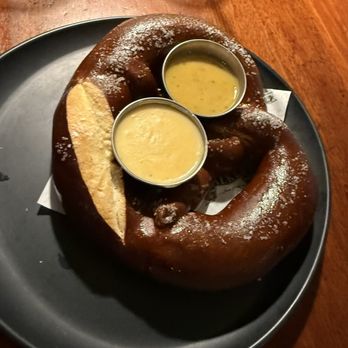 Firestone Walker - Paso Robles - Propagator Pretzel - Breweries Near Me - Paso Robles, California