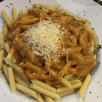 Sweet Basil Bistro - Penne with pink sauce - Italian Near Me - Big Bear Lake, California Sweet Basil Bistro - Penne with pink sauce - Italian Near Me - Big Bear Lake, California
