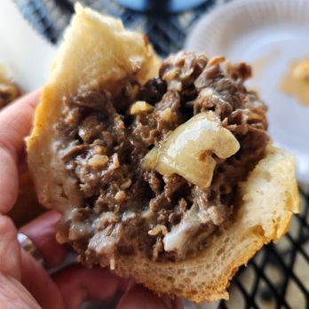 Verona Pizza - Sandwiches Near Me - Maple Glen, Pennsylvania