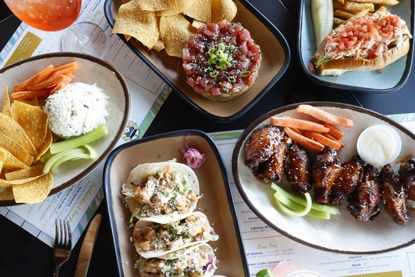 Oceanside Safari Restaurant & Lounge by null