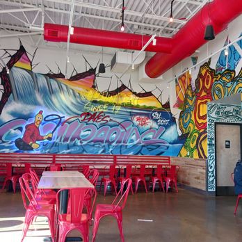 Dave's Hot Chicken - Dining room vibe - Chicken Shop Near Me - Coon Rapids, Minnesota