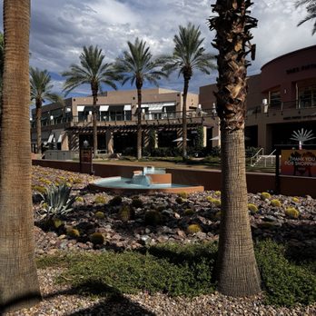 El Paseo Village - Shopping Centers Near Me - Palm Desert, California El Paseo Village - Shopping Centers Near Me - Palm Desert, California