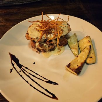 Gallagher's Restaurant - Salmon - New American Near Me - Waterloo, Illinois