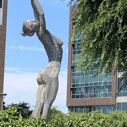 BART - San Leandro Station - EastBay Bart be repping it with this nudie statue