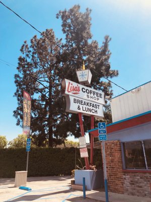 Lisa's Coffee Shop by null