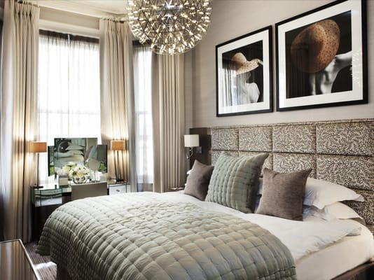 The Athenaeum Hotel & Residences by null