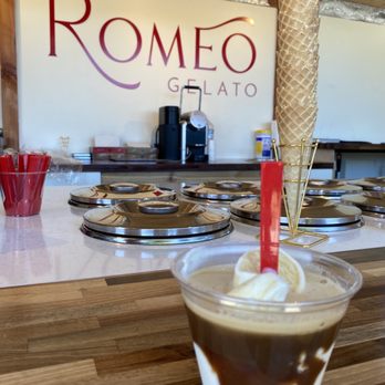 Romeo Gelato - Expresso and vanilla gelato - Desserts Near Me - Hood River, Oregon