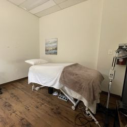 Resilient Health Acupuncture