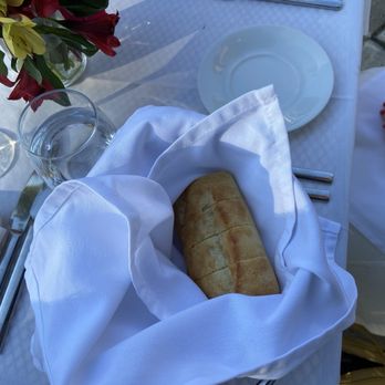 D'Floret - New American Near Me - Lambertville, New Jersey
