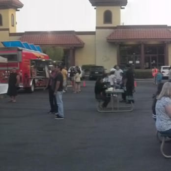 Freddys Food Court - 2012 Huntington Plaza Event. - Street Vendors Near Me