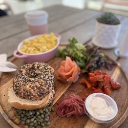 Fonville Press Market Cafe - Bagel and Lox