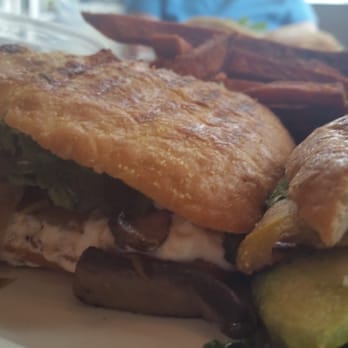 Love Lane Kitchen - Breakfast & Brunch Near Me - Mattituck, New York Love Lane Kitchen - Breakfast & Brunch Near Me - Mattituck, New York
