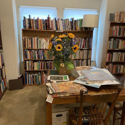 Black Swan Books