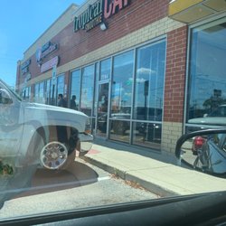 Tropical Smoothie Cafe