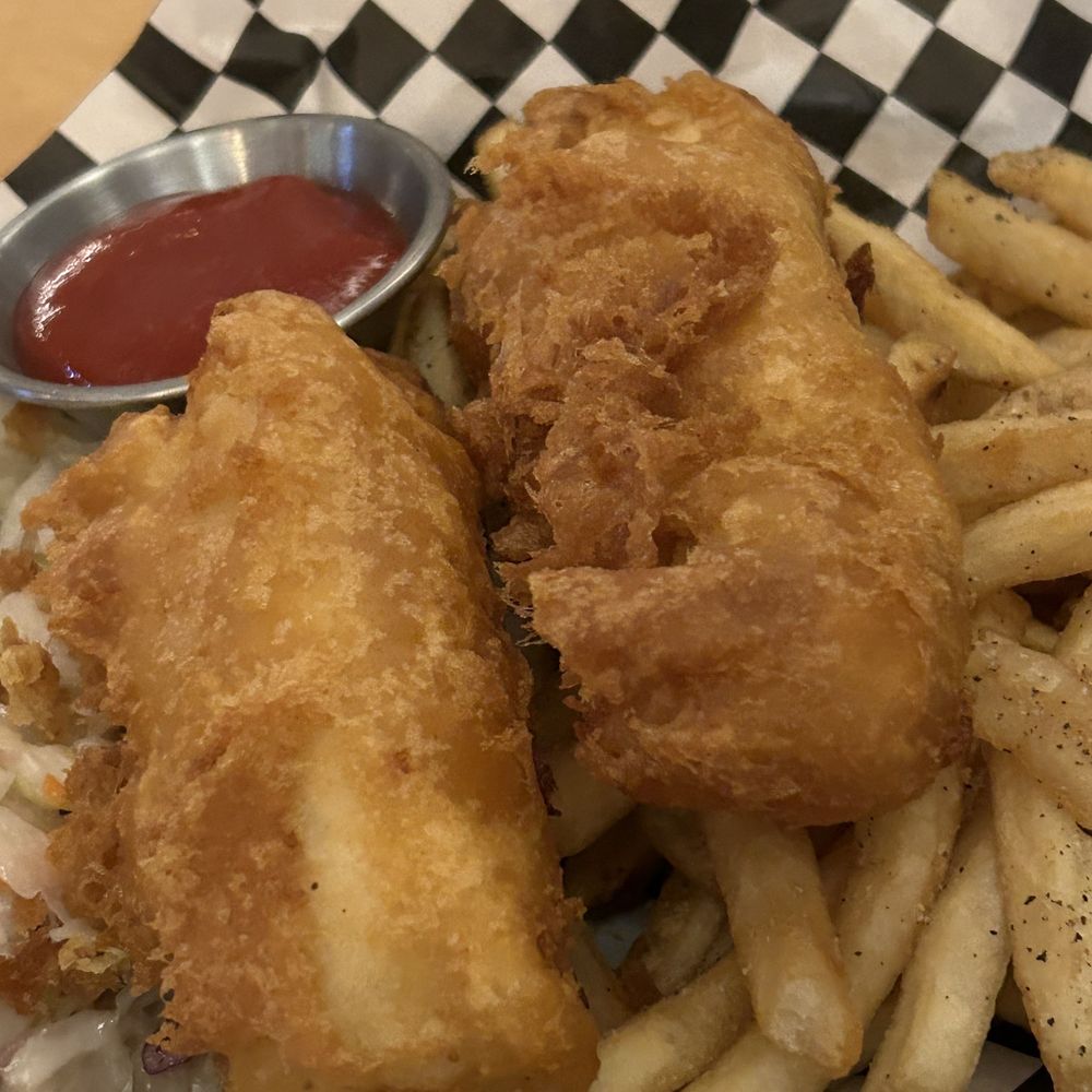 Packers Kitchen + Bar - Crispy fish! Very fresh. - Seafood Near Me - Blaine, Washington Packers Kitchen + Bar - Crispy fish! Very fresh. - Seafood Near Me - Blaine, Washington