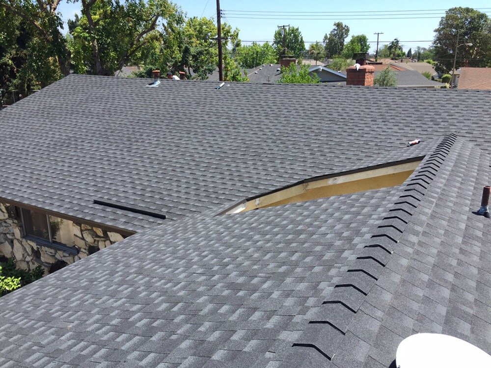 Slide of E & E Roofing