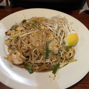 Pad Thai Cafe - Chicken Pad Thai - Thai Near Me - Glendale, Arizona Pad Thai Cafe - Chicken Pad Thai - Thai Near Me - Glendale, Arizona