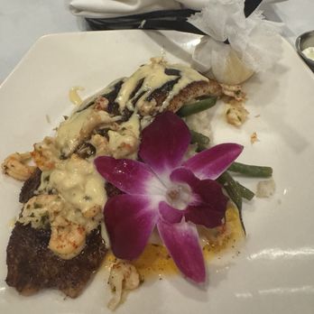 2Johns - Cajun Snapper - Steakhouses Near Me - Bossier City, Louisiana