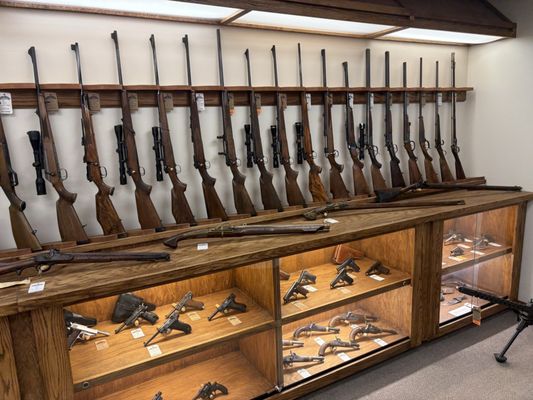The Gun Room by null