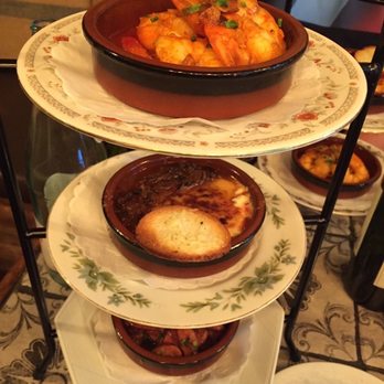 Under the Moon Cafe - Tapas/Small Plates Near Me - Lambertville, New Jersey