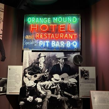 Memphis Rock n Soul Museum - Neon sign - Museums Near Me - Memphis, Tennessee Memphis Rock n Soul Museum - Neon sign - Museums Near Me - Memphis, Tennessee