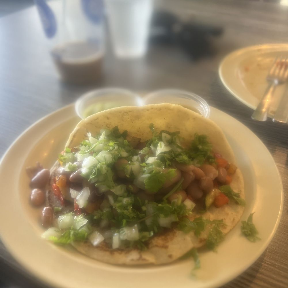 Mami Cheli’s - Veggie taco - Mexican Near Me - Menlo Park, California Mami Cheli’s - Veggie taco - Mexican Near Me - Menlo Park, California