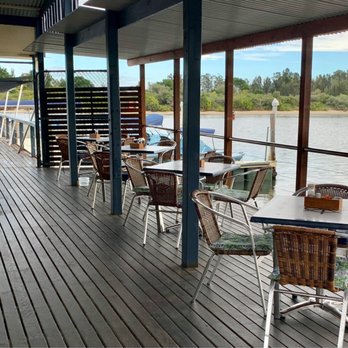 Paradise Marina - Restaurants Near Me - Forster, NSW