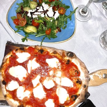 Pulia Ristorante - Margherita Pizza and Insalata Salentina - Italian Near Me - Ventnor City, New Jersey