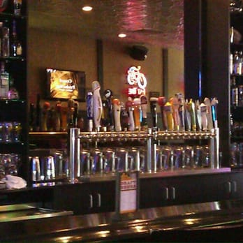 Pints - Sports Bars Near Me - Elmhurst, Illinois Pints - Sports Bars Near Me - Elmhurst, Illinois